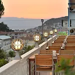 Hotel Calis